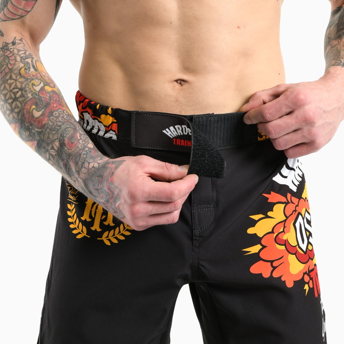  Шорты Hardcore Training Comics 