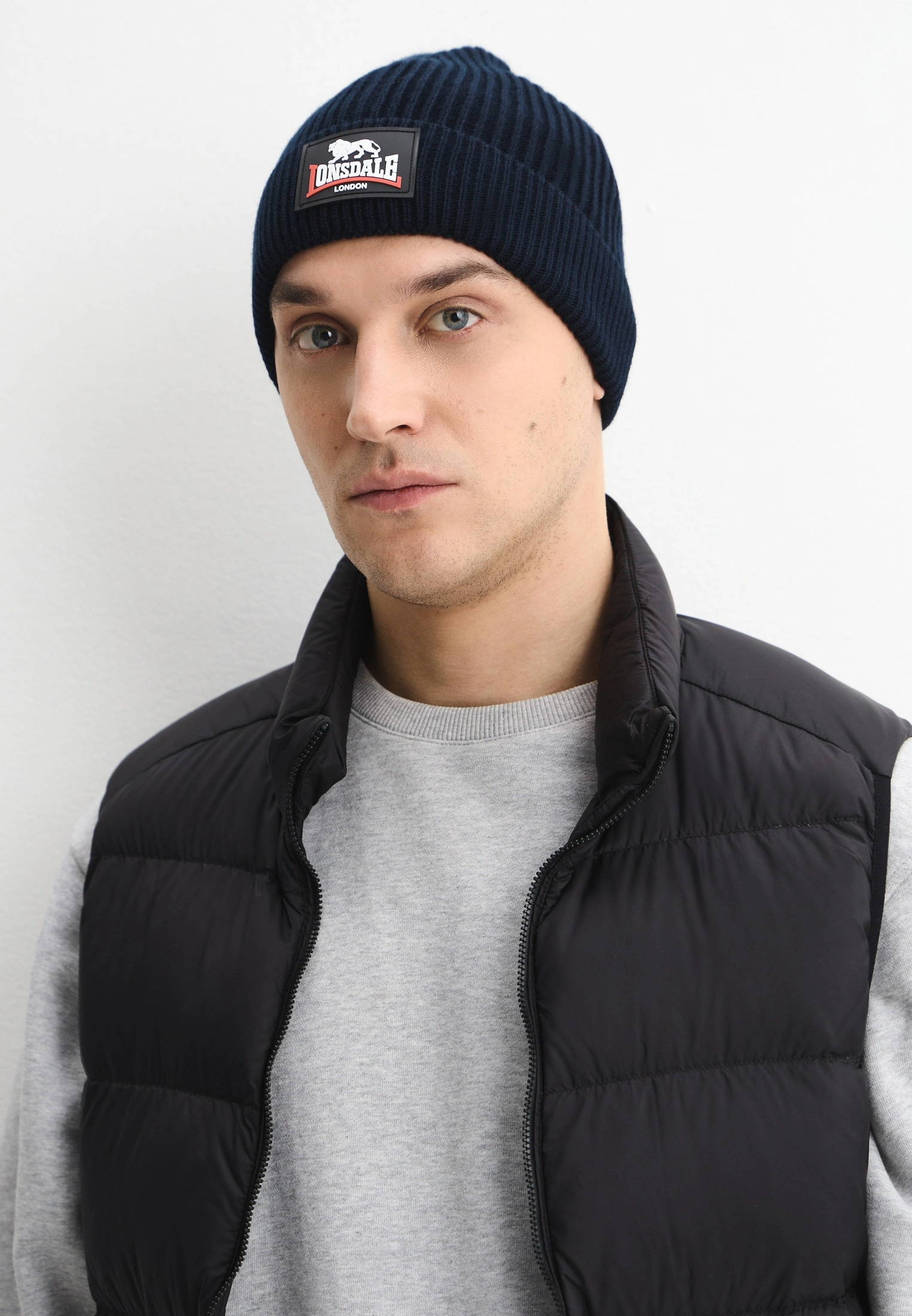  Шапка Lonsdale Pinmore темно/синяя 