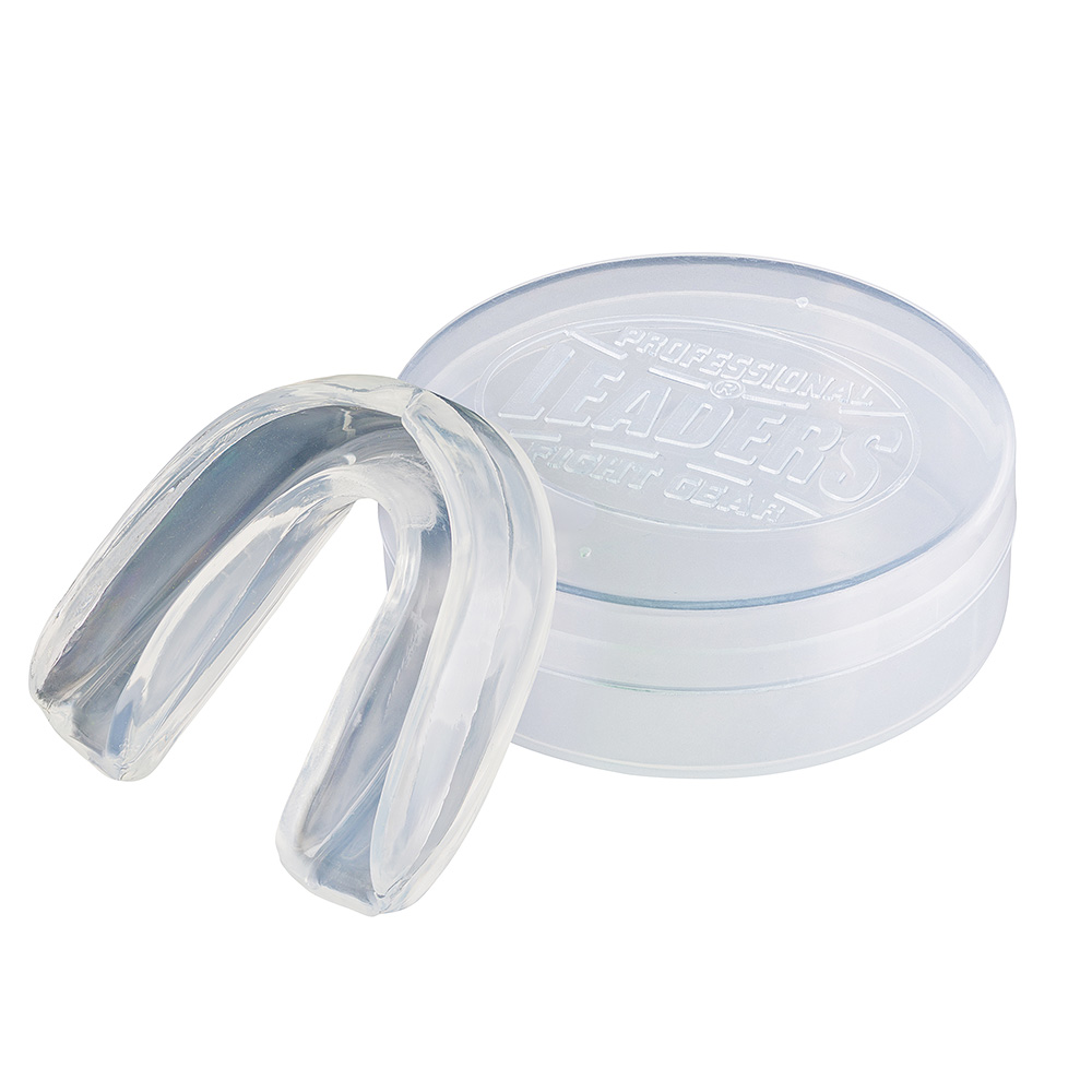  Капа боксерская LEADERS с футляром прозрачная 