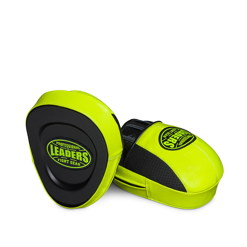  Лапы тренерские LEADERS SCARABAEUS CURVED BK/GN 