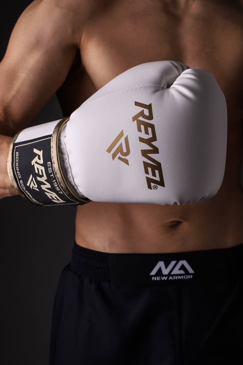  Боксерские перчатки Reyvel 80 белые 
