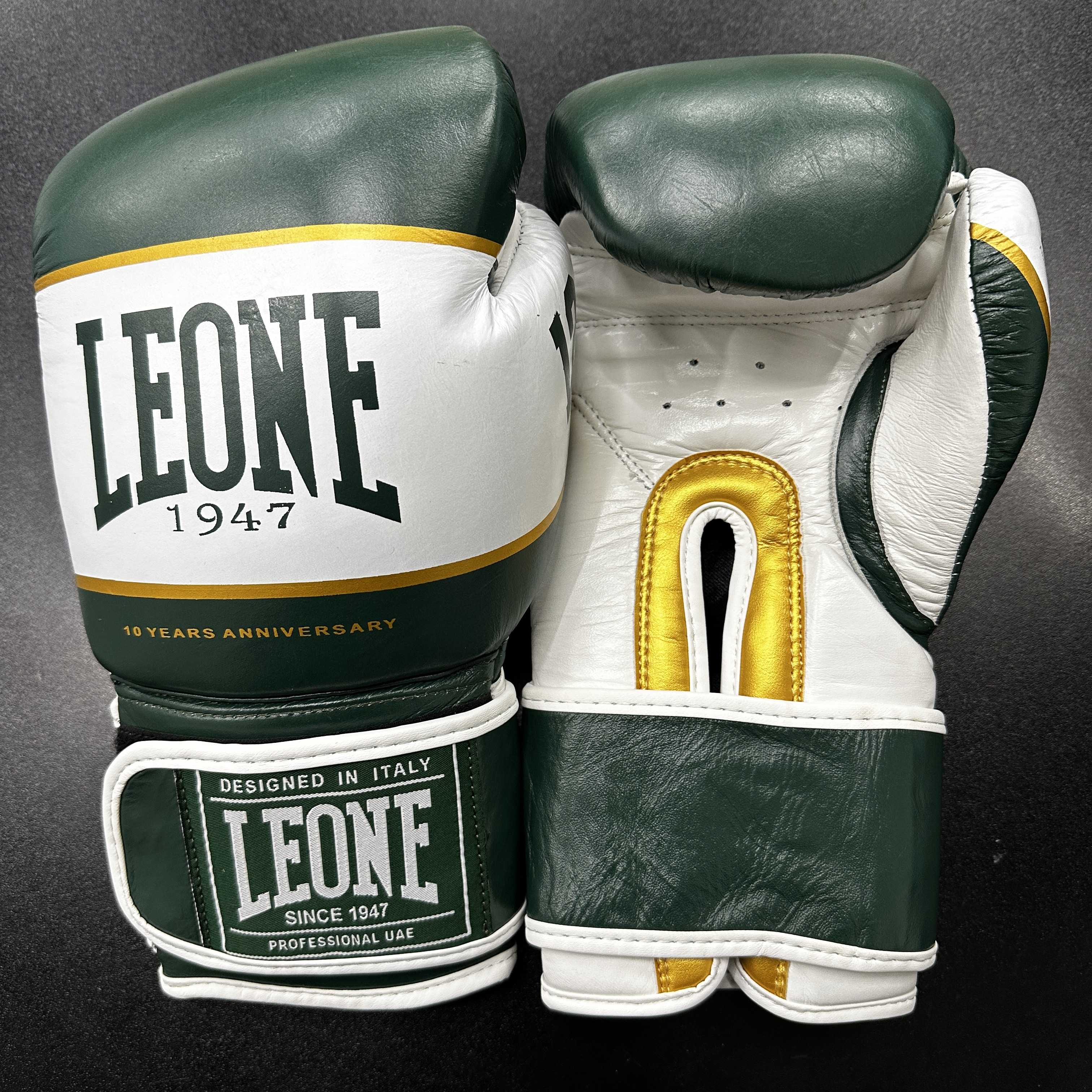  Боксерские перчатки Leone 1947 зеленые 