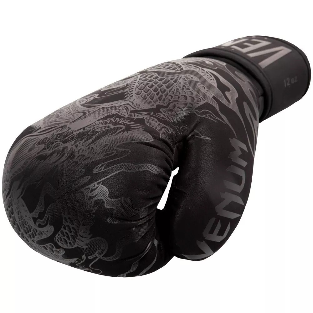  Боксерские перчатки Venum Dragon's Flight черные 