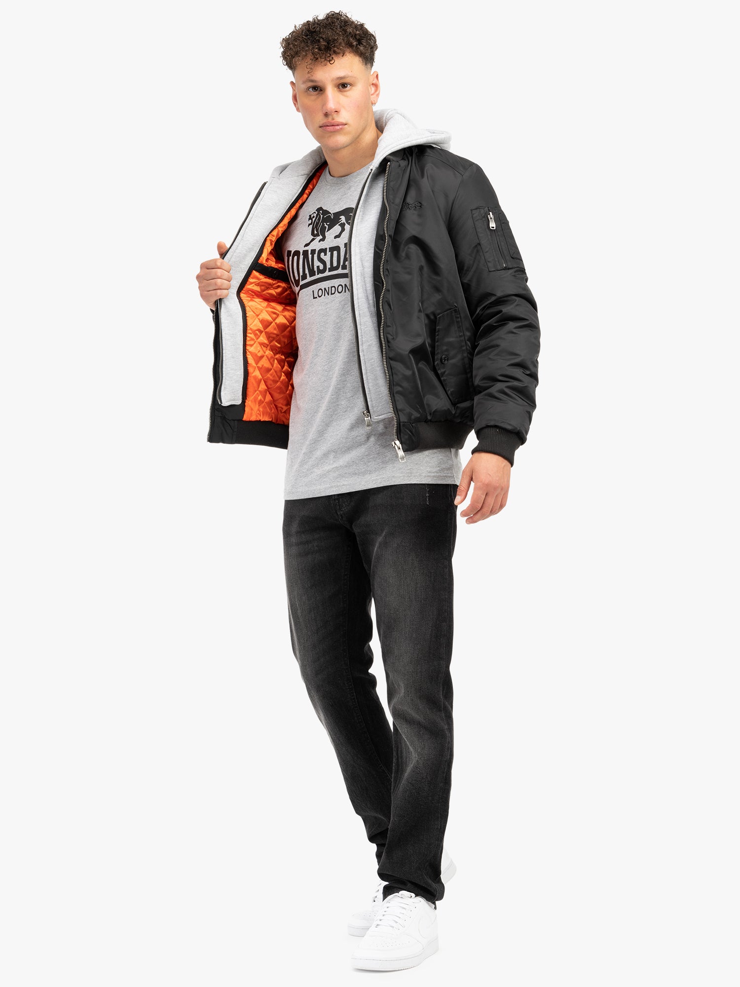  Куртка LONSDALE CLIFTON ALL SEASONS черная 